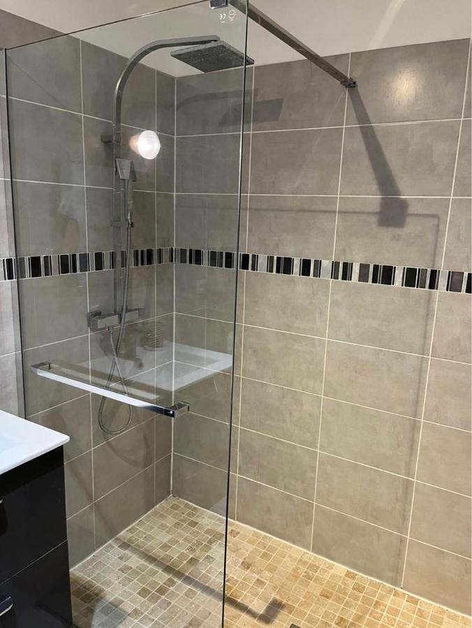 Superbe Appartement Au Bord De Plage Cros De Cagnes Екстер'єр фото